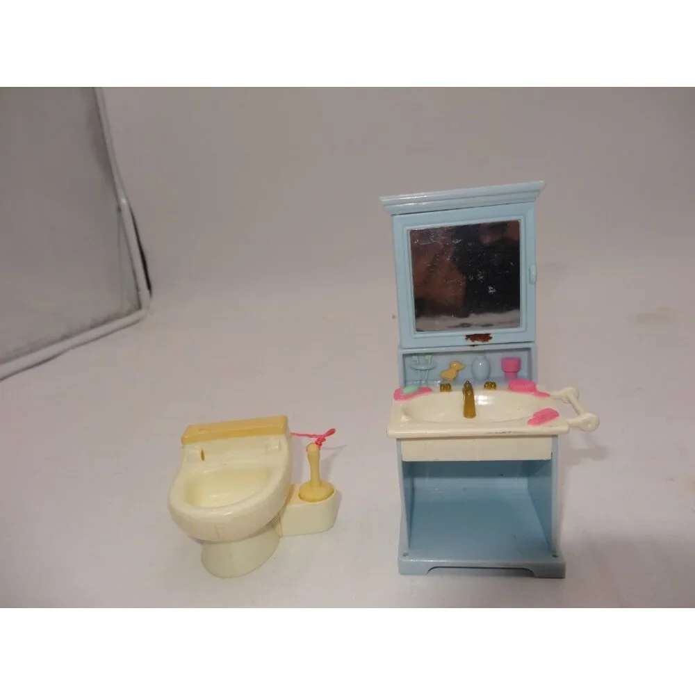 Fisher Price Loving Family Dollhouse Bathroom Lot‎ Toilet and Vanity Sink 2002